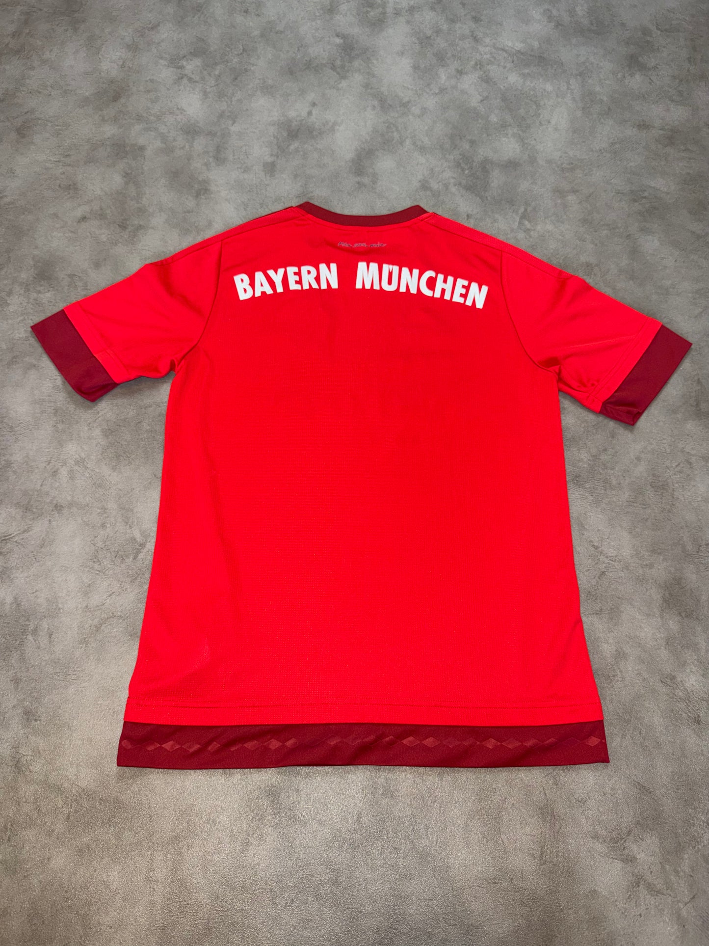 FC Bayern Trikot (M)