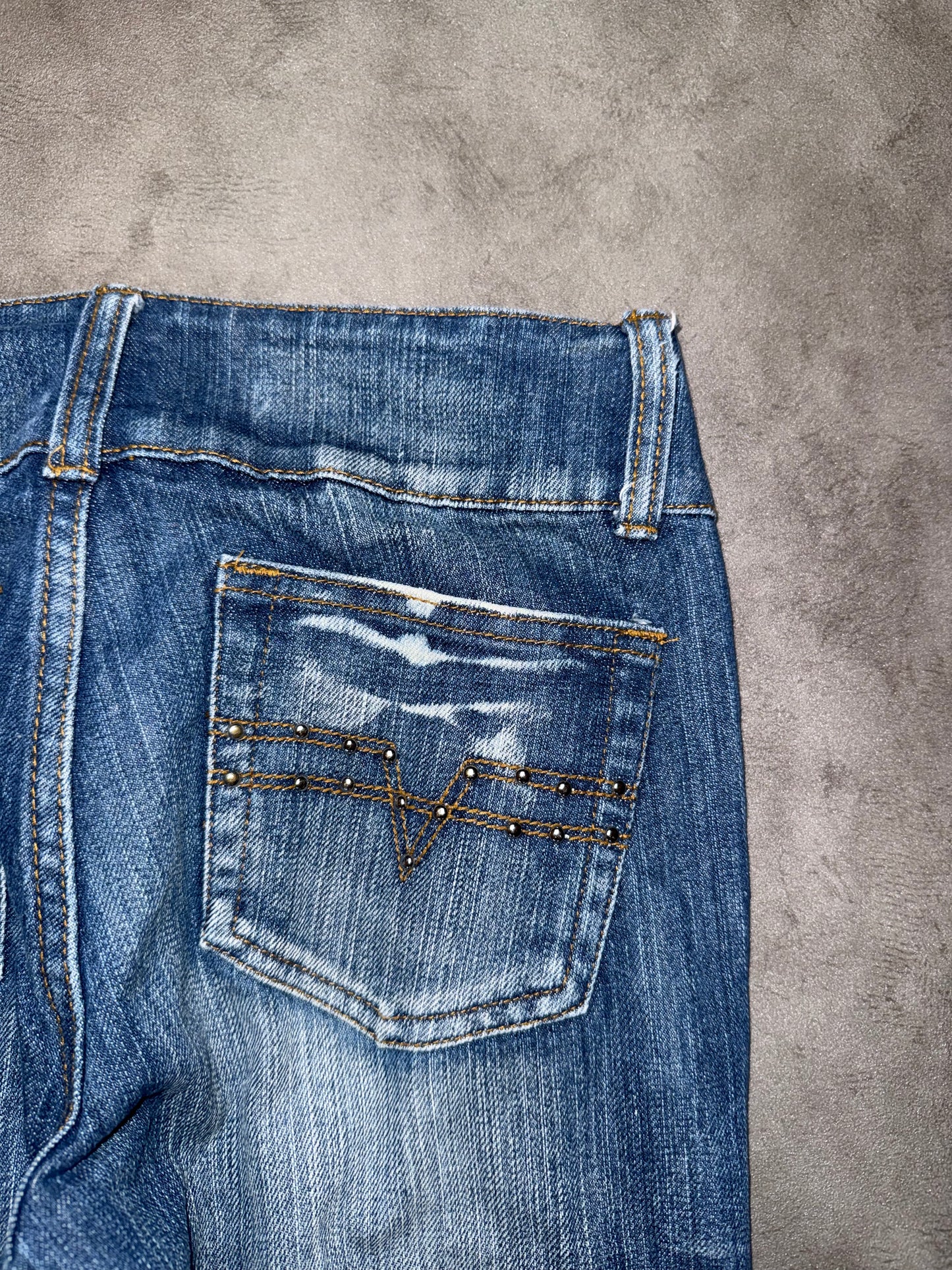 Y2K Washed Low Waist Bootcut Jeans (XS)