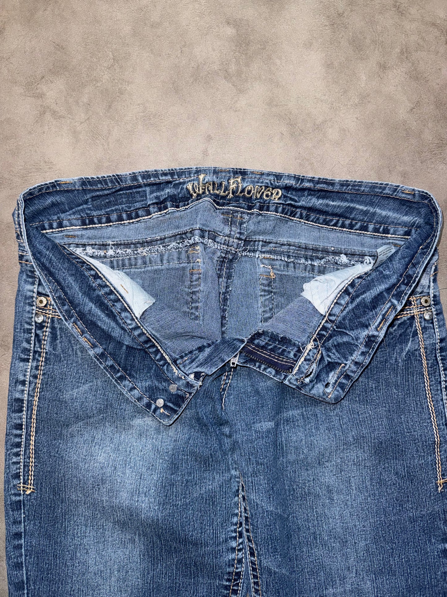 Y2K Bottcut Jeans (L)