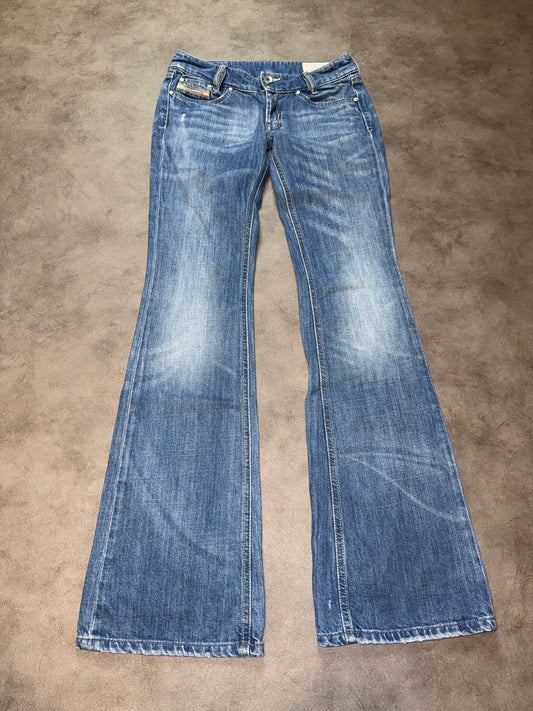 Diesel Low Waist Bootcut Jeans (XS)