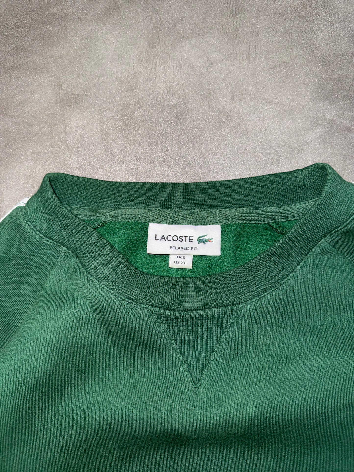 Lacoste Sweater (XL)