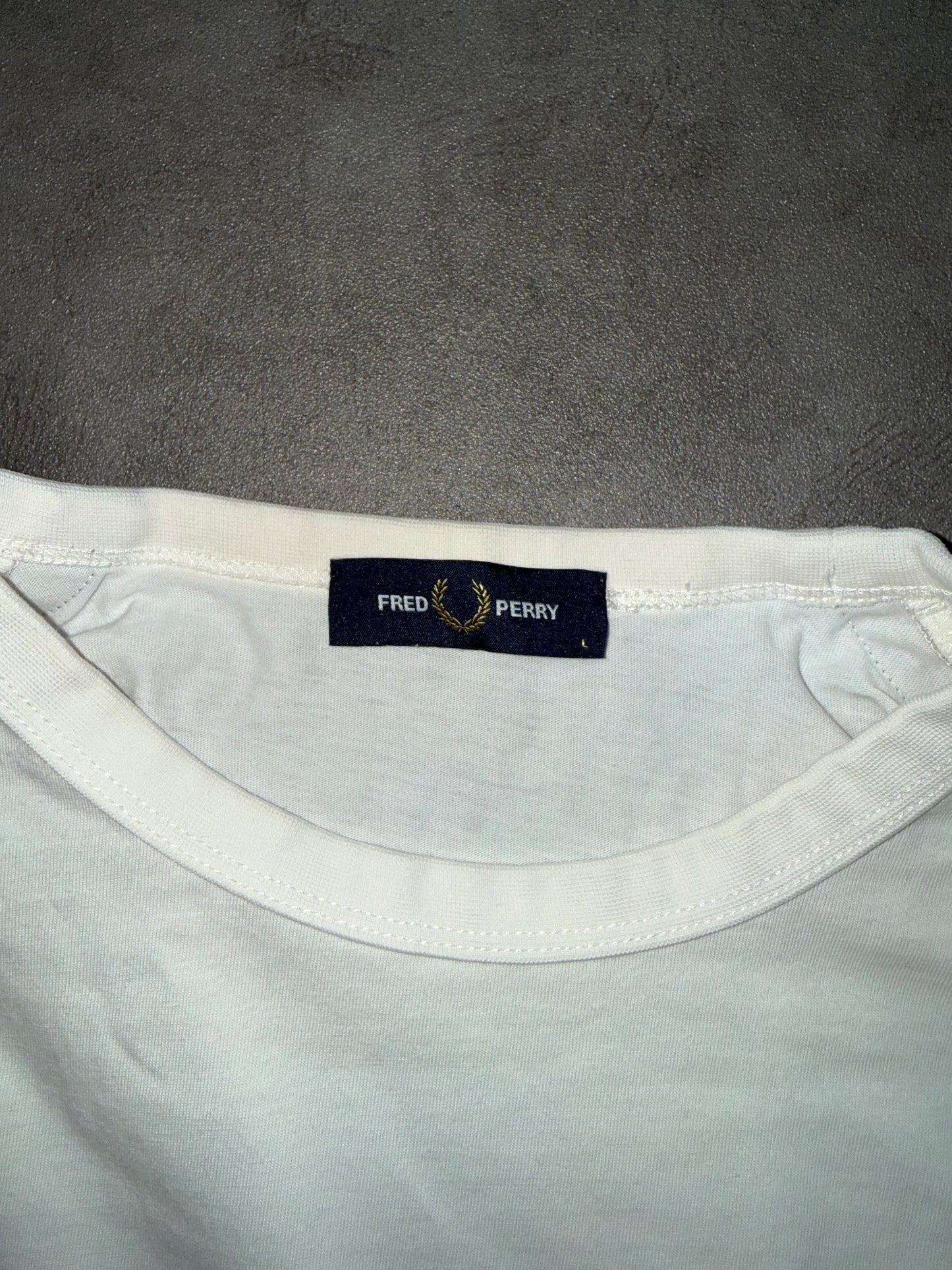 Fred Perry T-Shirt (L)