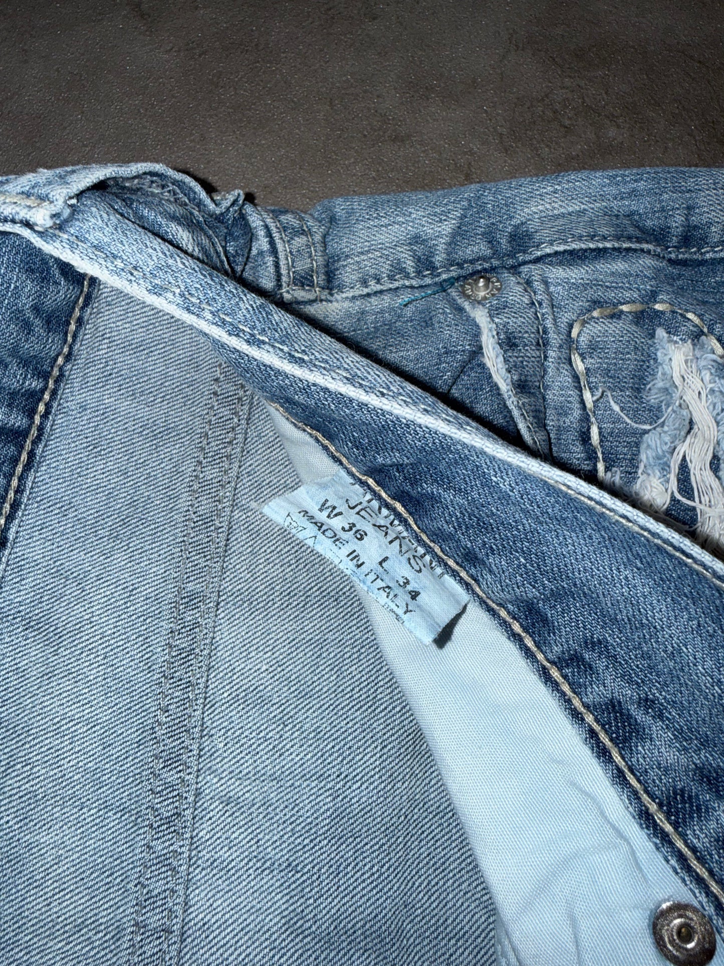 Armani Big Print Jeans (L-XL)