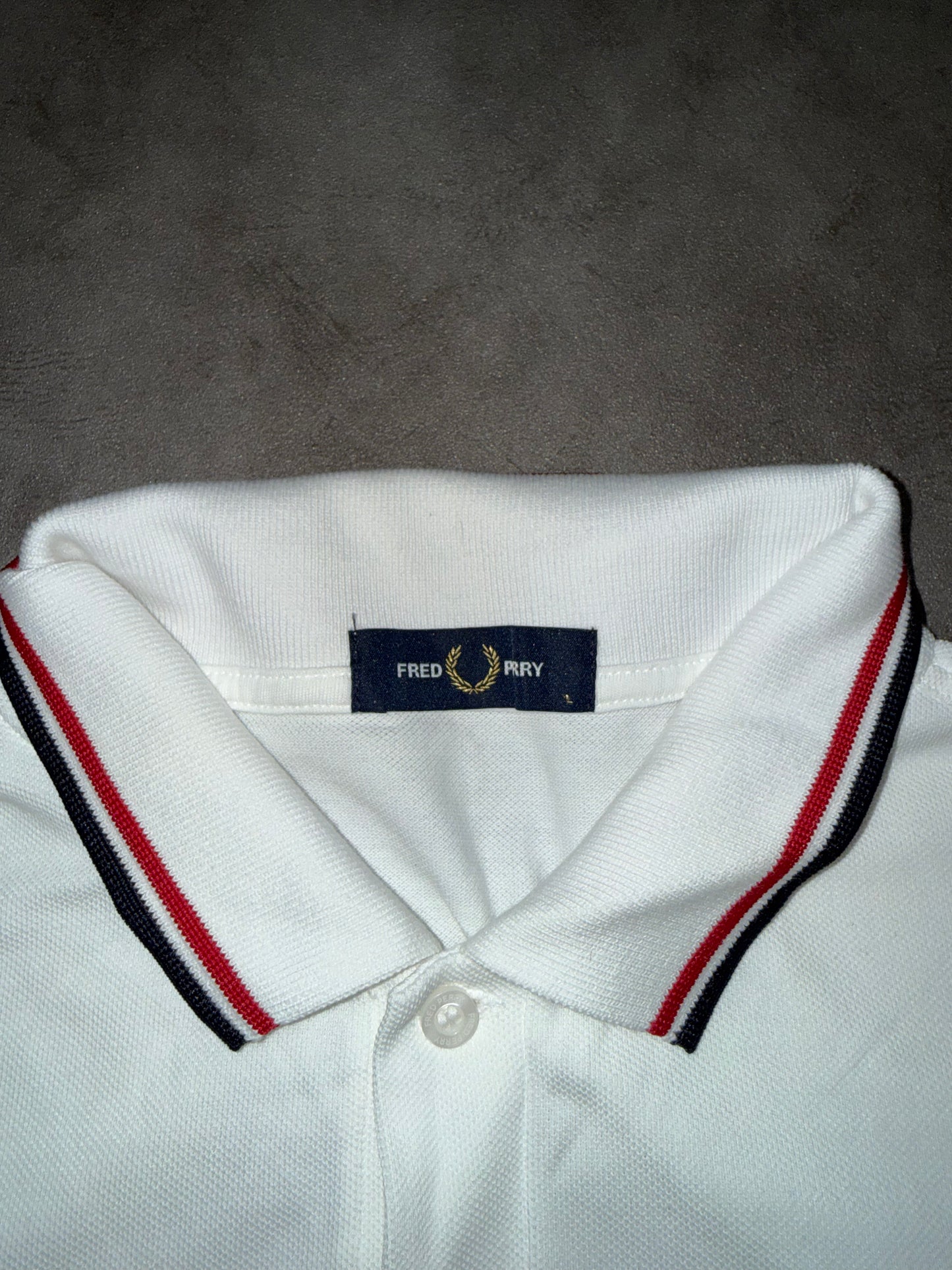 Fred Perry Poloshirt (L)