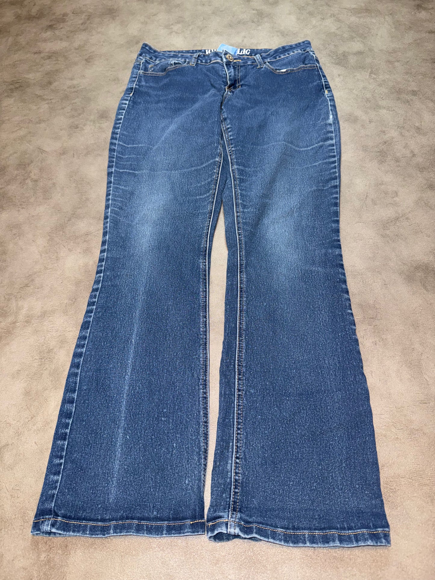 Y2K Bootcut Jeans (M)