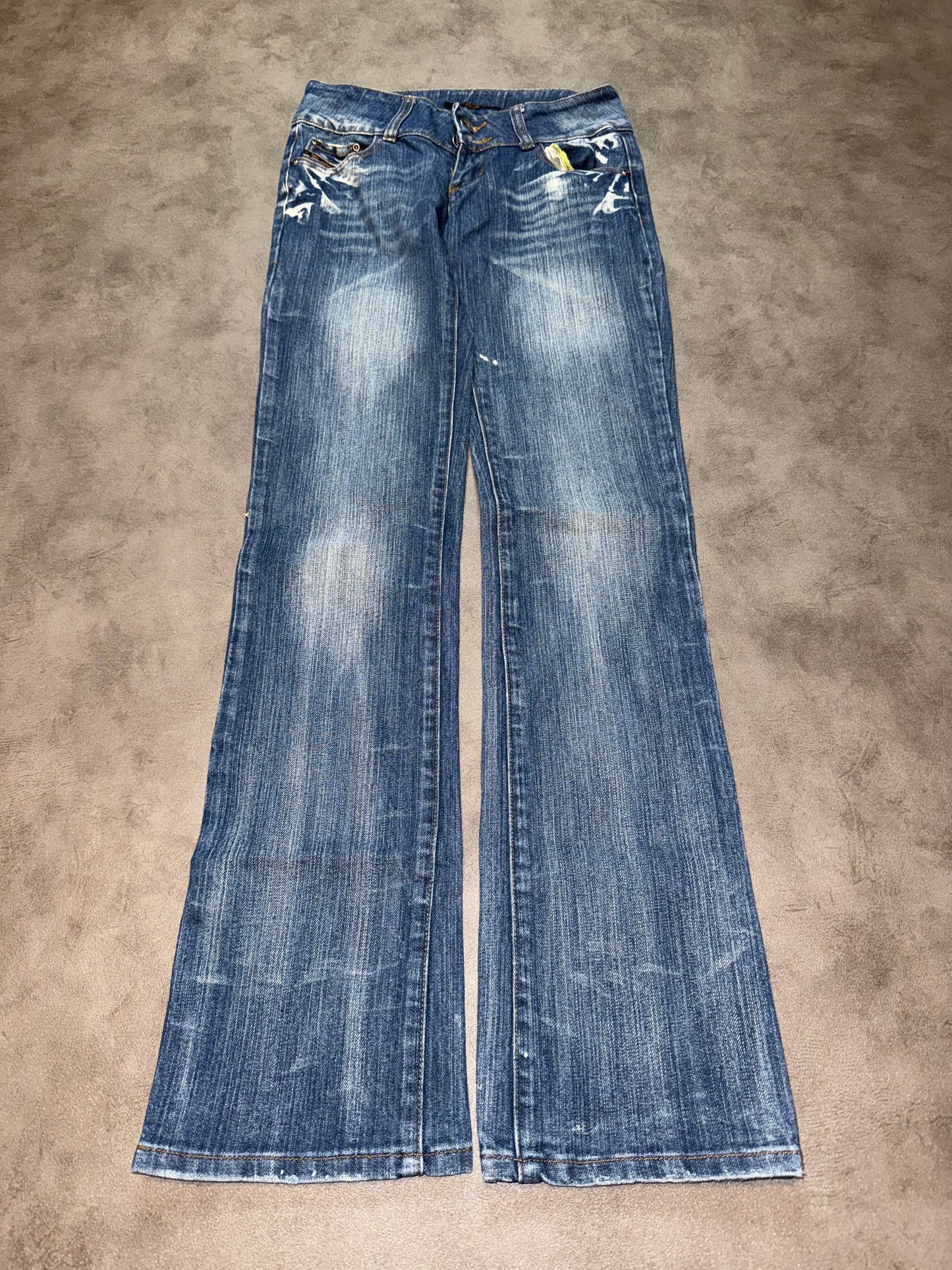 Y2K Washed Low Waist Bootcut Jeans (XS)
