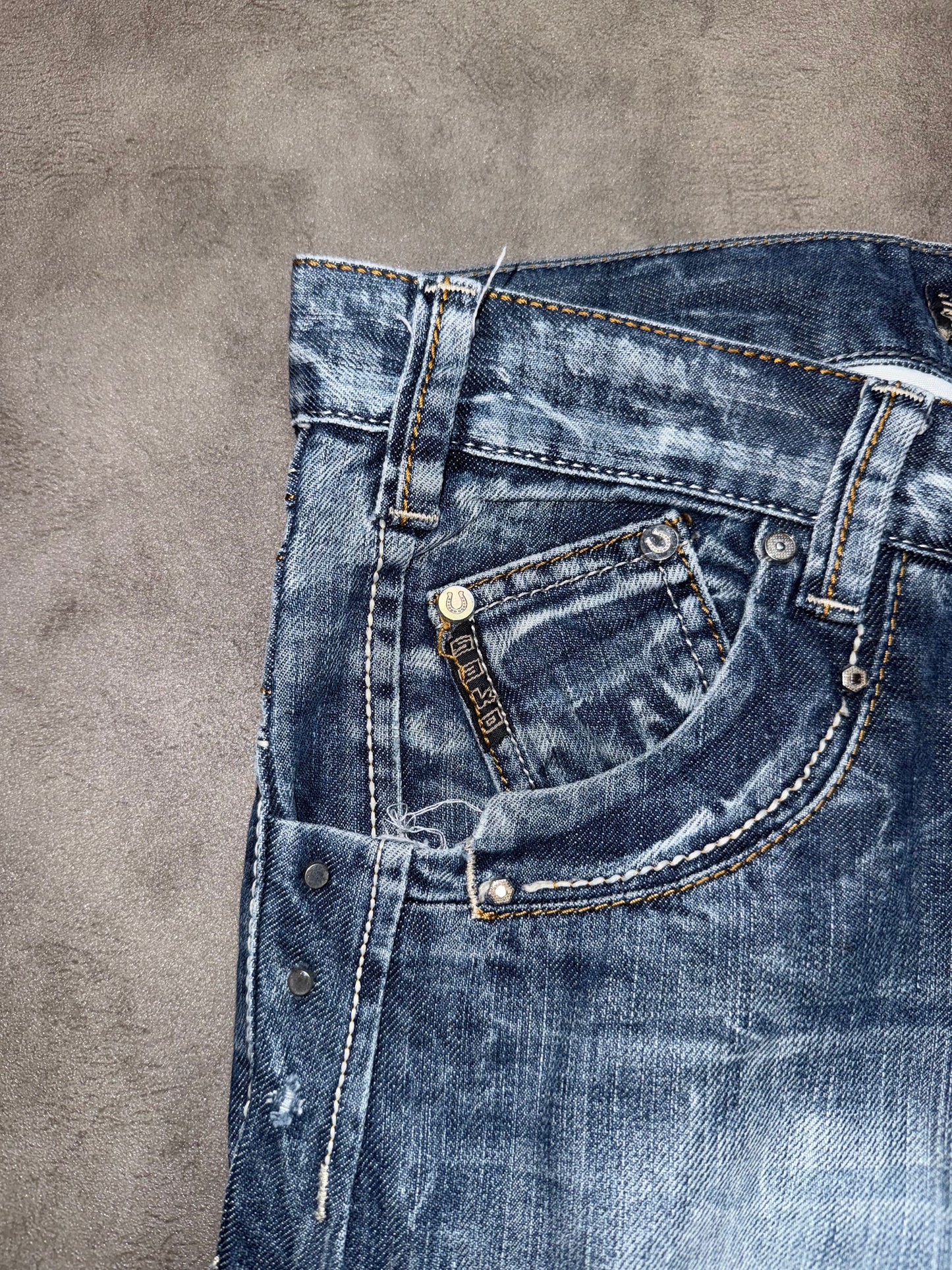 Y2K Straight Jeans (M)