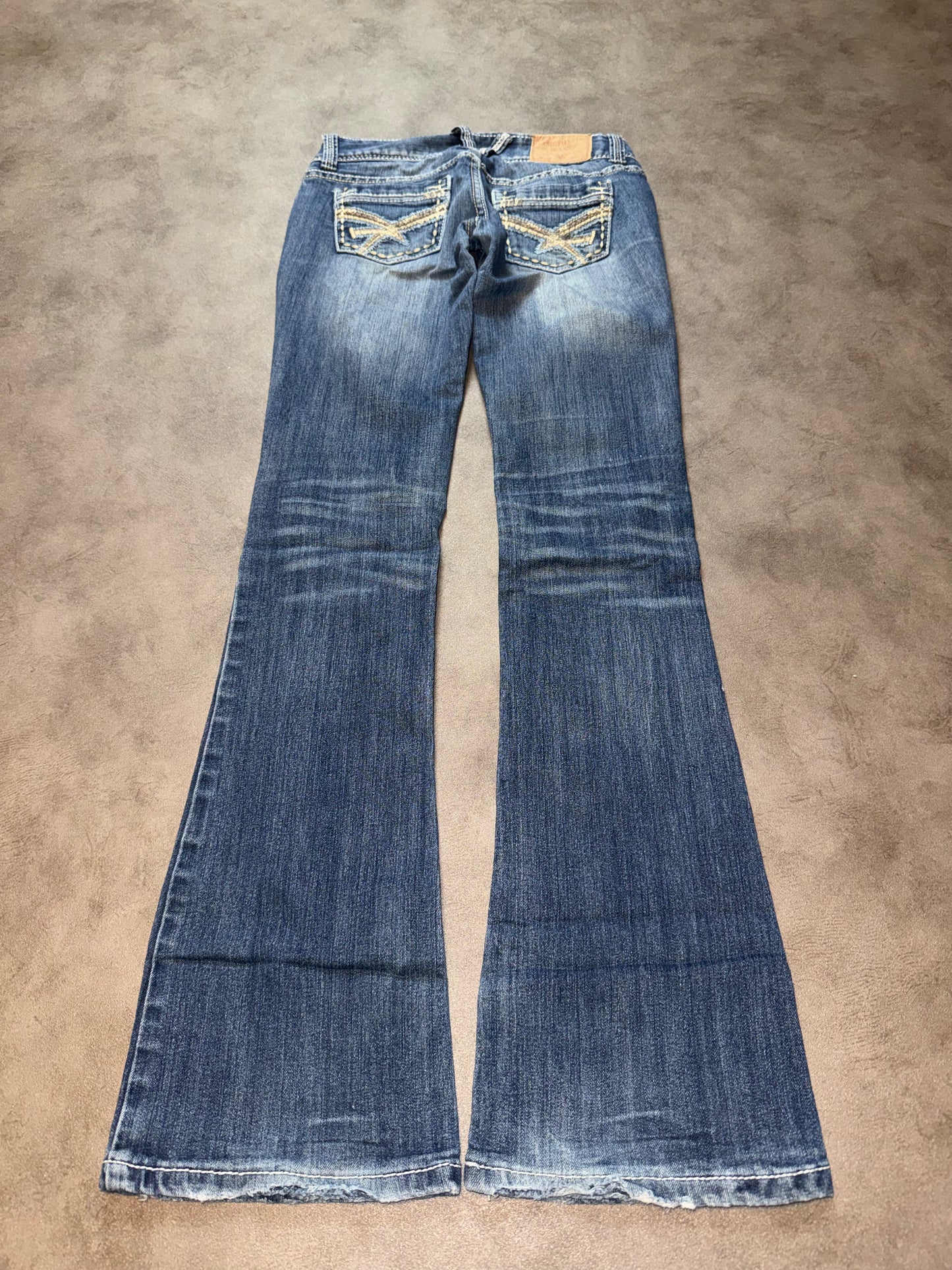 Y2K Washed Low Waist Bootcut Jeans (XS)