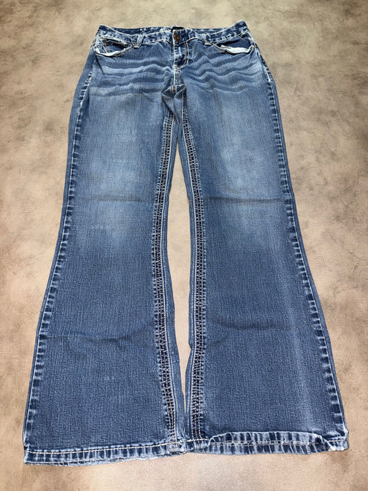 Y2K Washed  Low Waist Bootcut Jeans (S-M)